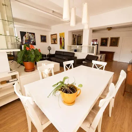 Ultracentral Vintage 3br
