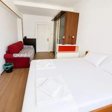 Ultracentral Vintage 3br Bucureşti