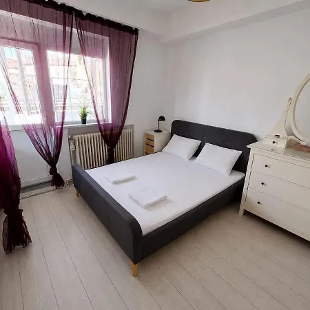 Apartament Ultracentral Vintage 3br *