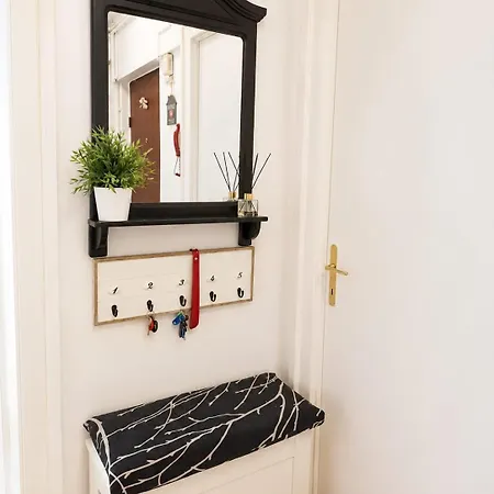 Ultracentral Vintage 3br